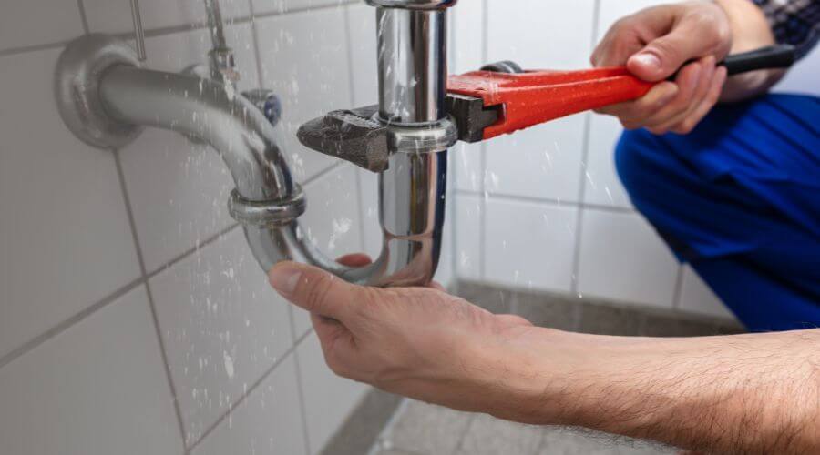 Professional sink repair in Leonidas, MI
